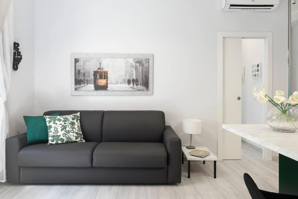 Ca' Lucia - Affitti Brevi Italia Apartment Милано Екстериор снимка